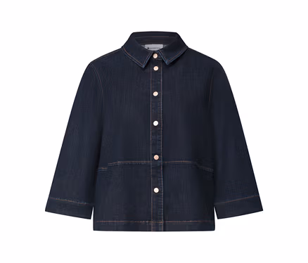 Dunkelblaue Street One Hemdbluse aus Denim mit roségoldenen Knöpfen und Kontrastnähten.