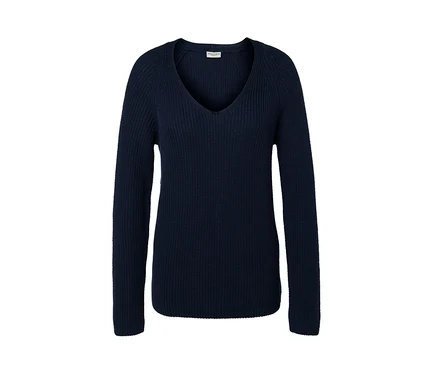 Dunkelblauer Strickpullover mit V-Ausschnitt.