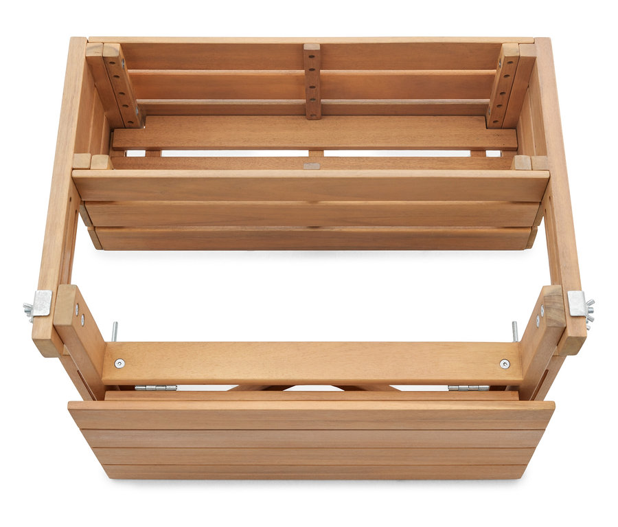 Draufsicht auf einen klappbaren Holzstuhl.