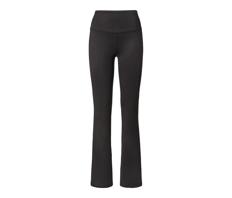 Eine extra lange, schwarze Bodyforming-Sporthose.