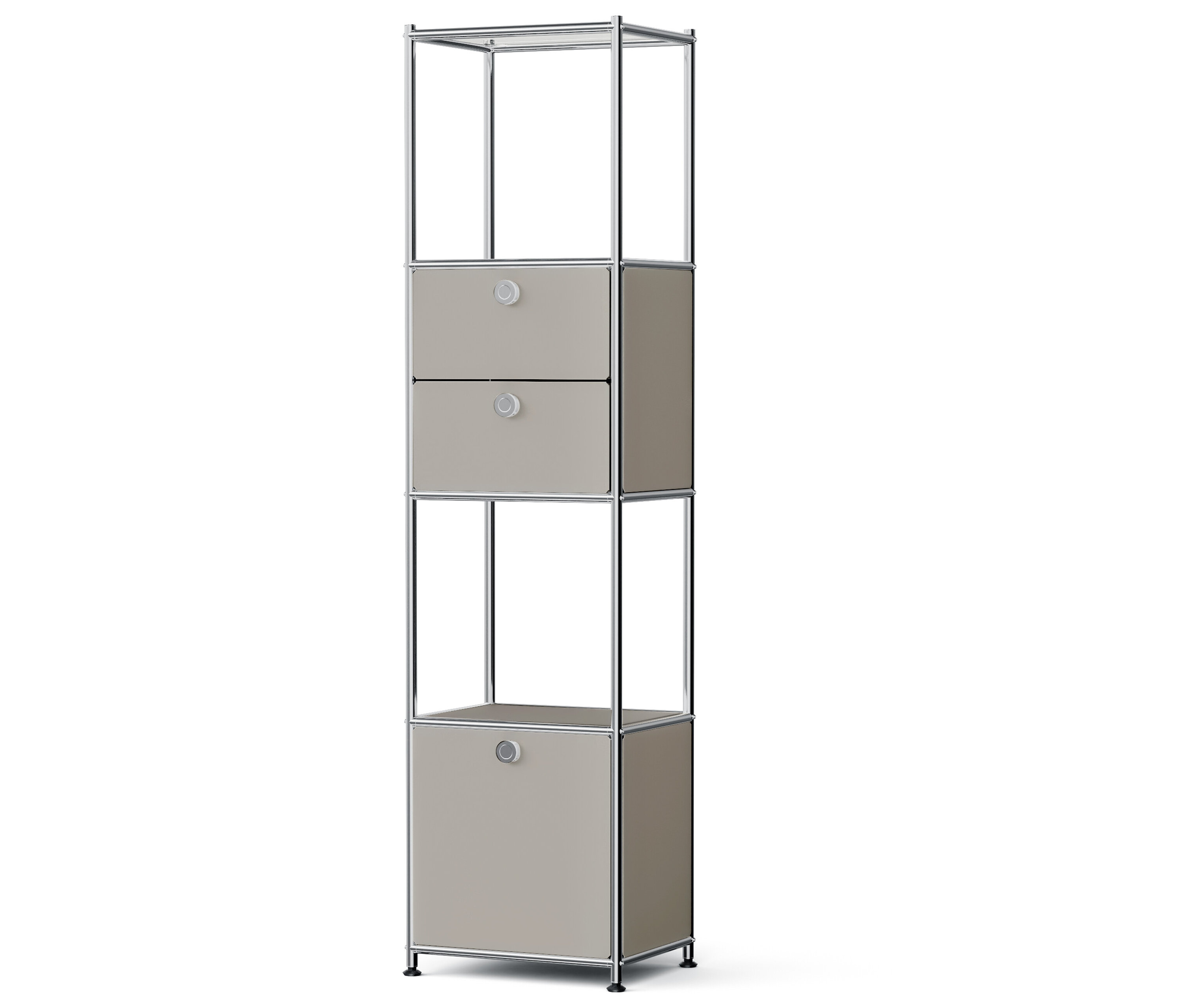 Schmales Regal mit Metallrahmen und drei beigen Boxen.