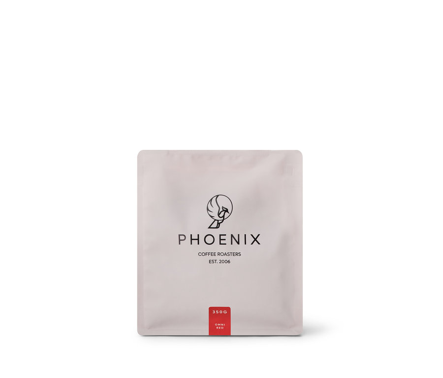 Nahaufnahme einer rechteckigen Packung Phoenix - Red Omni-Roast - 350 g Ganze Bohne Kaffee.