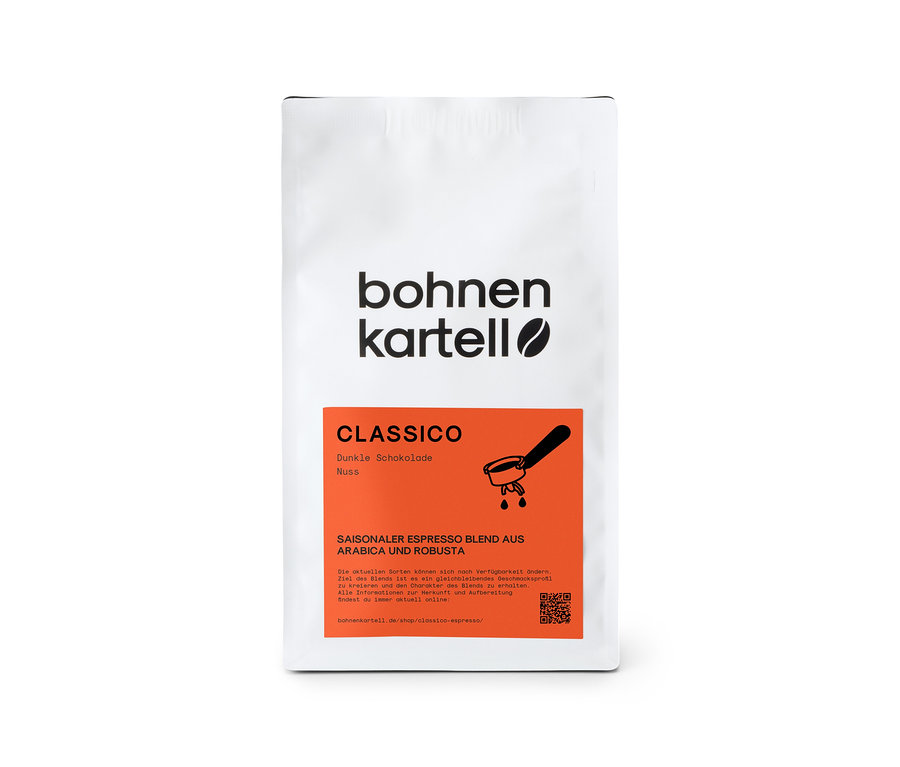 Weiße Packung bohnenkartell - Classico Espresso - 250 g Ganze Bohne mit Aufschrift „bohnenkartell“, „CLASSICO“ und einer Zeichnung einer Siebträgermaschine.