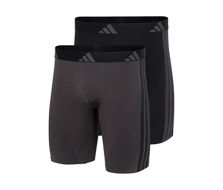 Zwei adidas Active Seamless Long Boxershorts in Dunkelgrau und Schwarz, mit adidas Logo am Bund und drei Streifen an der Seite.