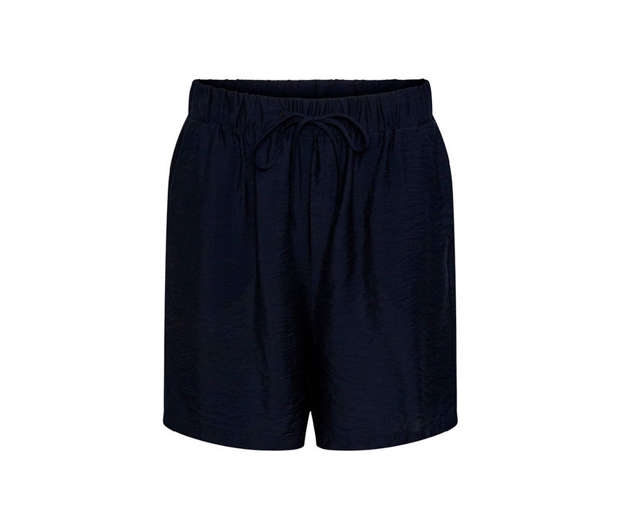 Dunkelblaue Shorts.