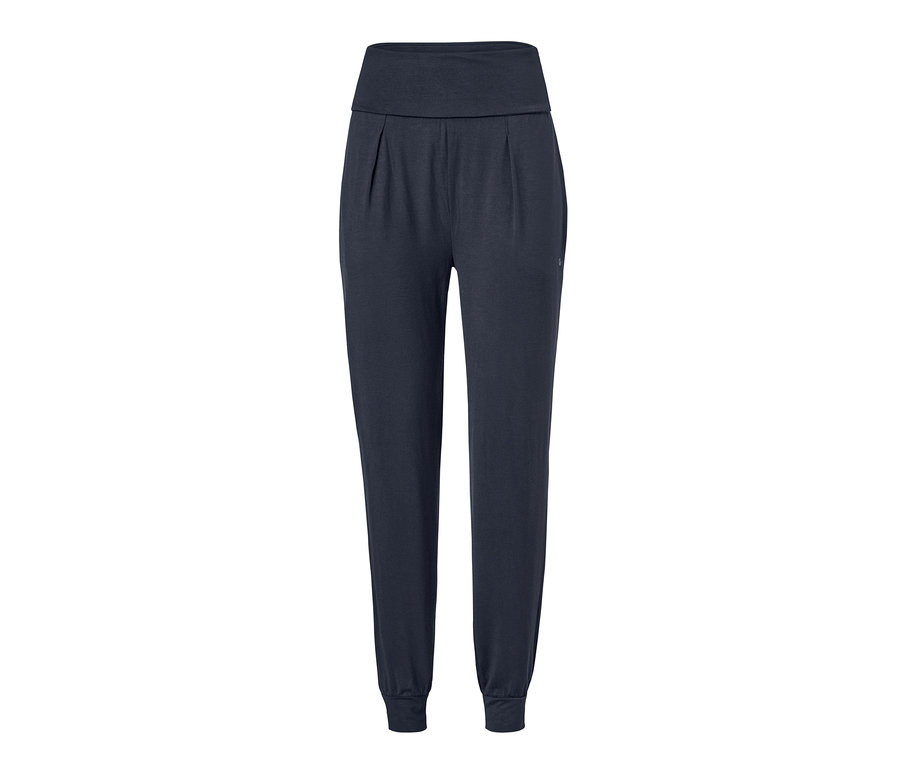 Eine schwarze Yogahose.