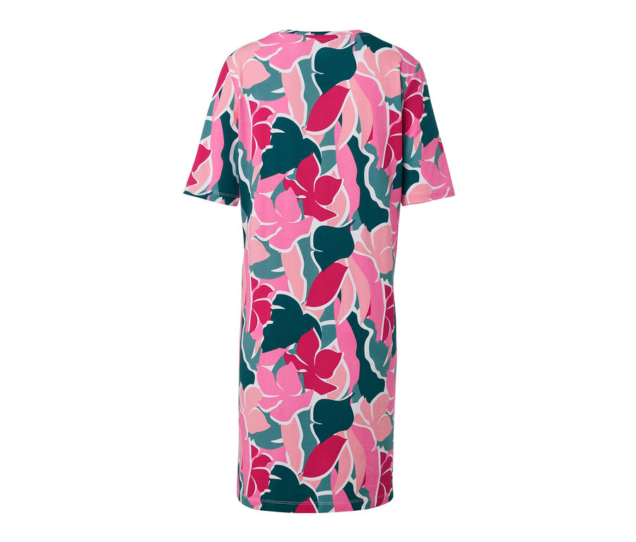 Nachthemd mit Blumenmuster.