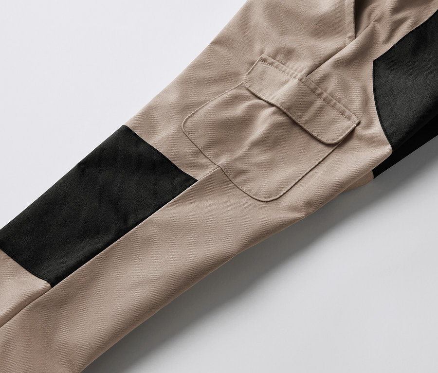 Detail einer Kinder-Outdoorhose