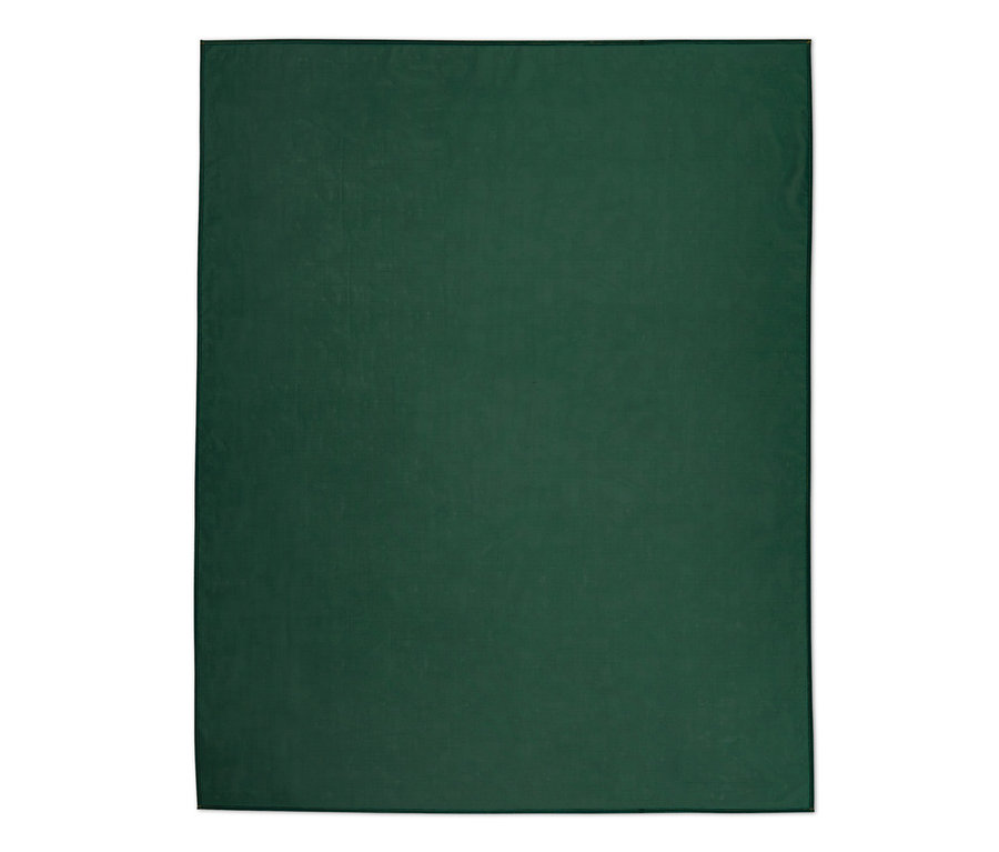 Eine grüne Organza-Tischdecke, ca. 150 x 275 cm.