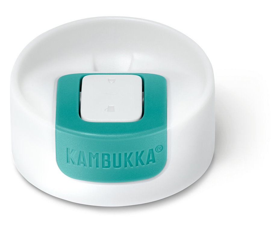 Detailansicht des weißen Deckels des Kambukka To-Go-Bechers, Light Gold, mit türkisfarbenem Schiebeverschluss in der Mitte.