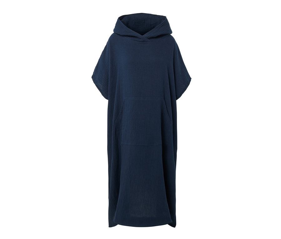 Dunkelblauer Musselin-Umzieh-Poncho mit Kapuze und Tasche.