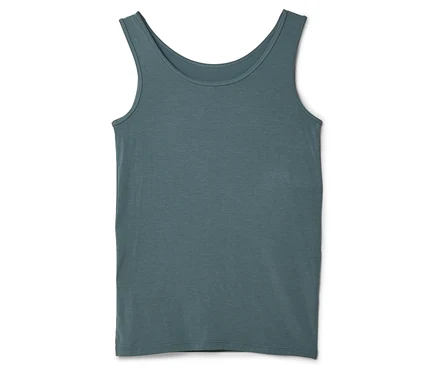 Graues Tanktop liegt auf einem weißen Hintergrund.