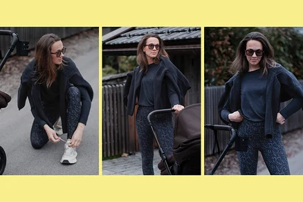 Drei Bilder einer Frau mit Kinderwagen. Im ersten kniet sie, um ihren weißen Turnschuh zu binden. Im zweiten steht sie, hält den Kinderwagengriff und blickt nach rechts. Im dritten richtet sie ihr dunkles Langarmshirt. Sie trägt dunkle gemusterte Leggings, eine dunkle strukturierte Jacke über den Schultern und eine Sonnenbrille.