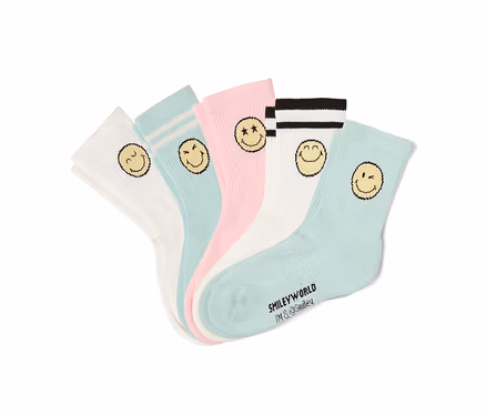 Fünf Paar SMILEYWORLD® Kinder-Tennissocken in Weiß, Rosa und Salbeigrün, jeweils mit einem gelben Smiley-Gesicht. Einige Socken haben Streifen.