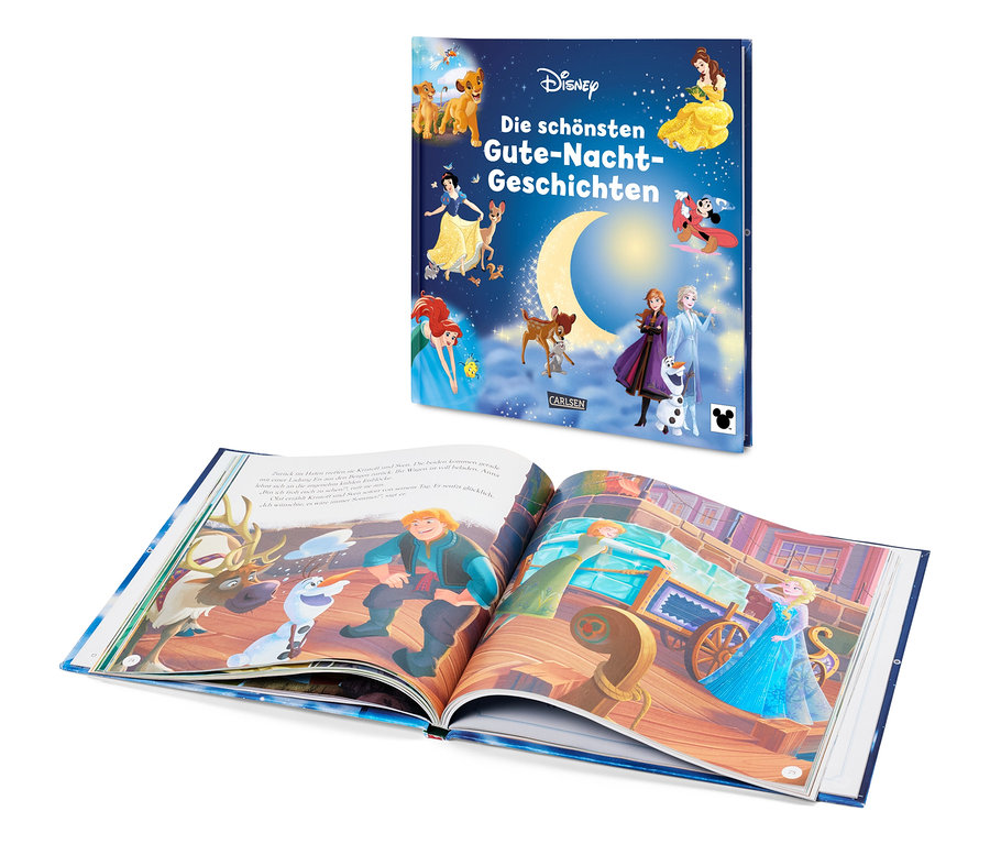 Ein aufgeschlagenes Buch zeigt eine Illustration von Charakteren aus dem Film Die Eiskönigin, während ein anderes Buch mit dem Titel Die schönsten Gute-Nacht-Geschichten im Hintergrund steht.