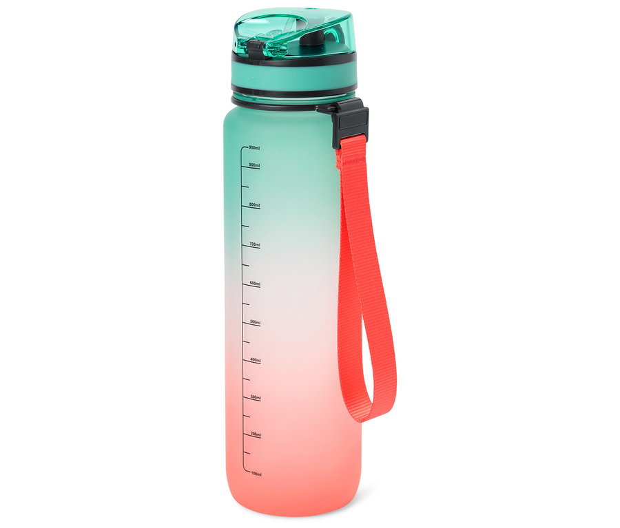 Eine Wasserflasche mit Farbverlauf von Grün nach Rot mit einem roten Trageband.