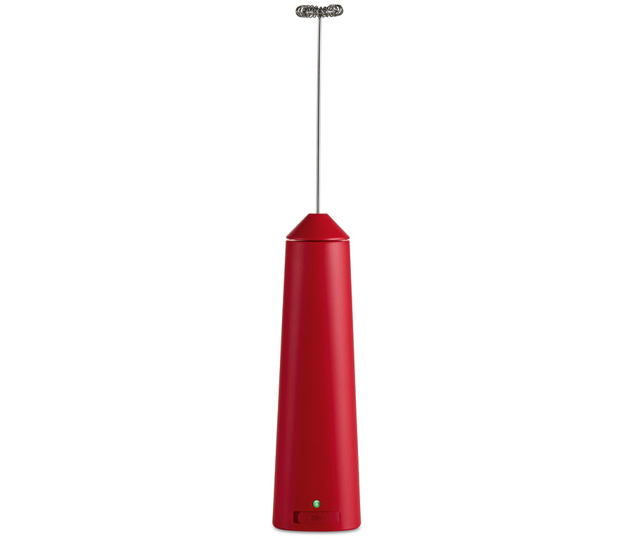 Roter, wiederaufladbarer Akku-Milchaufschäumer.