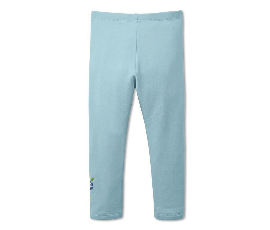 Hellblaue Sweathose mit Blumenmuster.