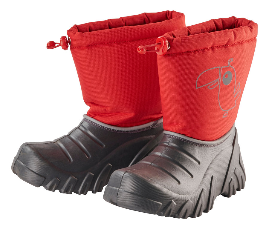 Zwei rote JAKO-O Winterstiefel stehen auf einem weißen Hintergrund.