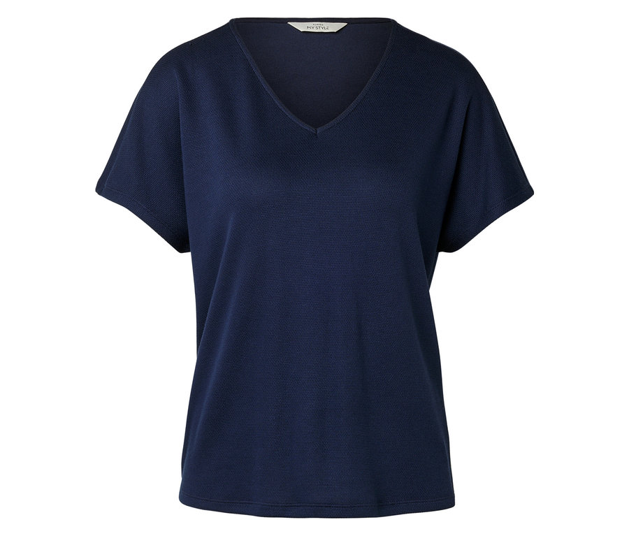Dunkelblaues T-Shirt mit V-Ausschnitt.