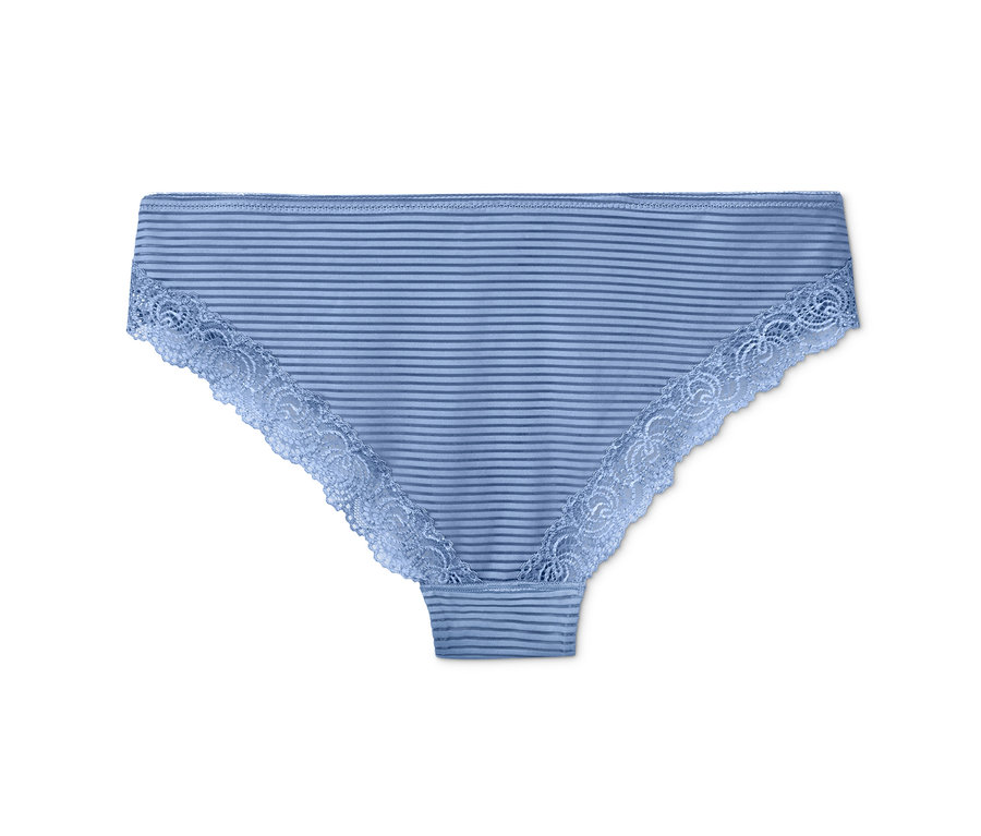 Ein einzelner, blau gestreifter Brazil-Slip „2 Brazil-Slips, kornblumenblau“ mit blauer Spitze liegt auf einem weißen Hintergrund.