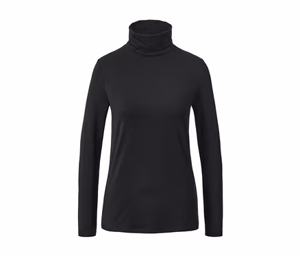 Schwarzes Rollkragenshirt.
