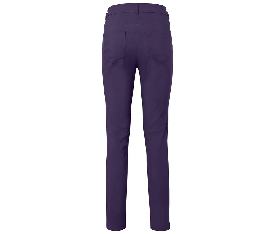 Rückansicht einer violetten Hose.