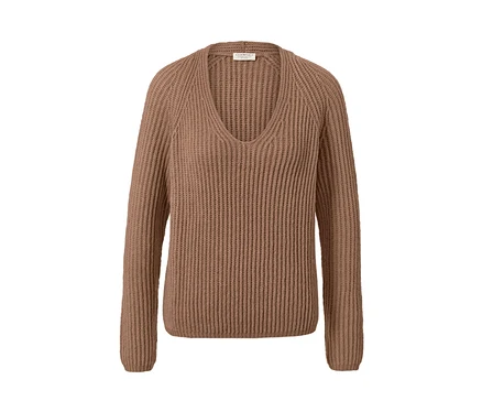 Beiger Grobstrick-Pullover mit Wolle.