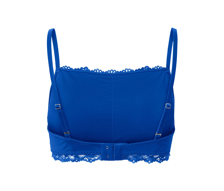 Detailansicht eines blauen Spitzen-BHs.