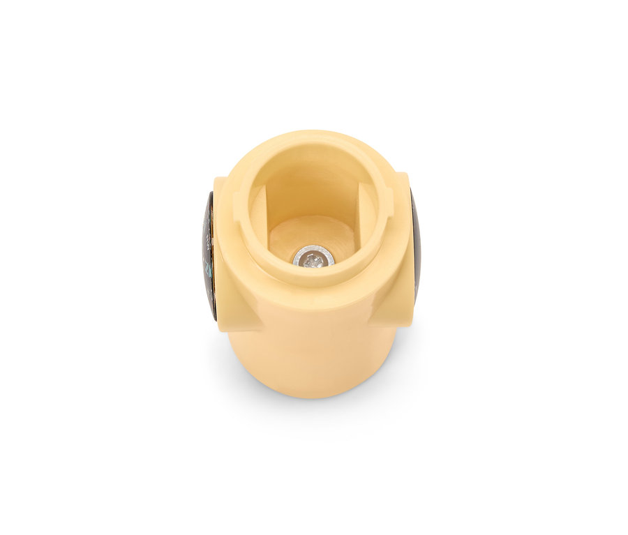 Detailaufnahme von oben von einem kompakten Outdoor-Tool.