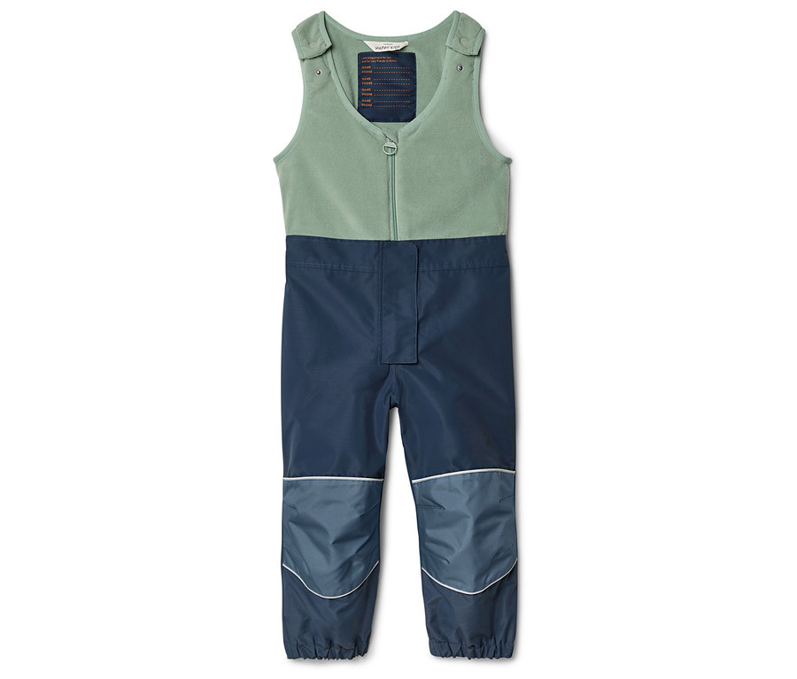 Grüne und blaue Kinder-Latzhose mit Reißverschluss und Namensschild, unten verstärkt.