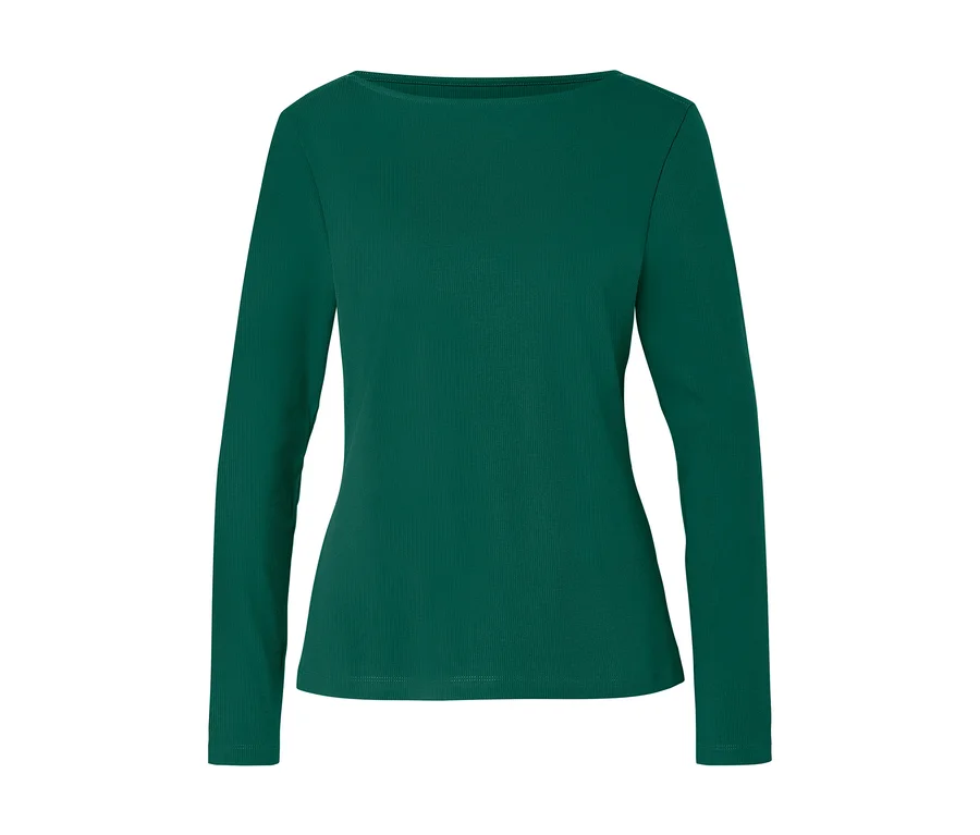 Grünes geripptes Langarmshirt mit U-Boot-Ausschnitt.