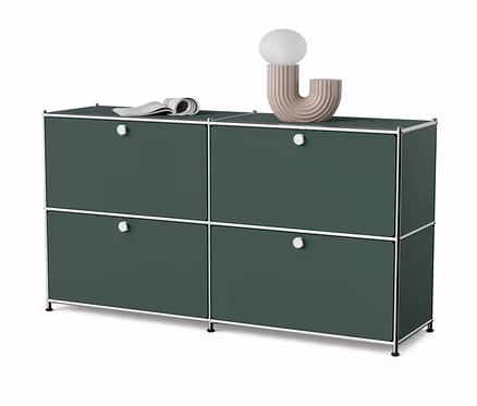 Sideboard Metall »CN3« mit 4 Klappenfächern mit Lampe und Buch darauf.