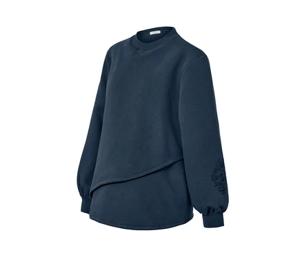 Marineblaues Still-/Umstands-Sweatshirt mit langen Ärmeln und Blumenstickerei am linken Ärmel.