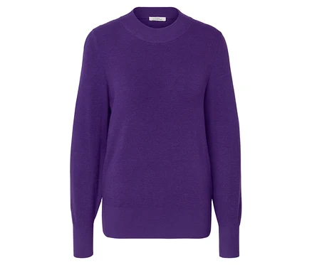Lila Feinstrickpullover.