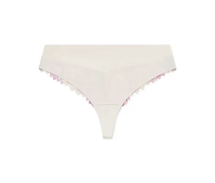 Weißer Tanga mit lila Details und weißer Spitze.