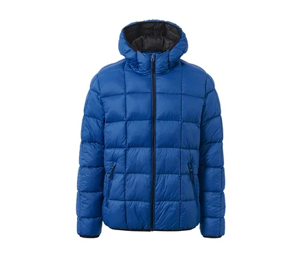 Blaue Steppjacke.
