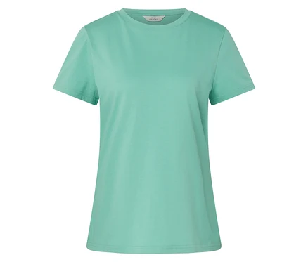 Ein helltürkisfarbenes T-Shirt liegt auf einem weißen Hintergrund.