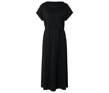 Schwarzes, langes Kleid mit kurzen Ärmeln und einem Stoffgürtel in der Taille.