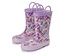 Ein Paar lila Gummistiefel mit Blumenmuster stehen auf einem weißen Hintergrund.