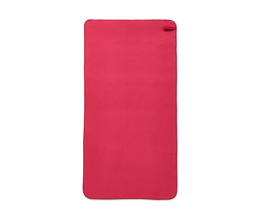 Rotes Outdoor-Handtuch, ca. 50 x 100 cm.