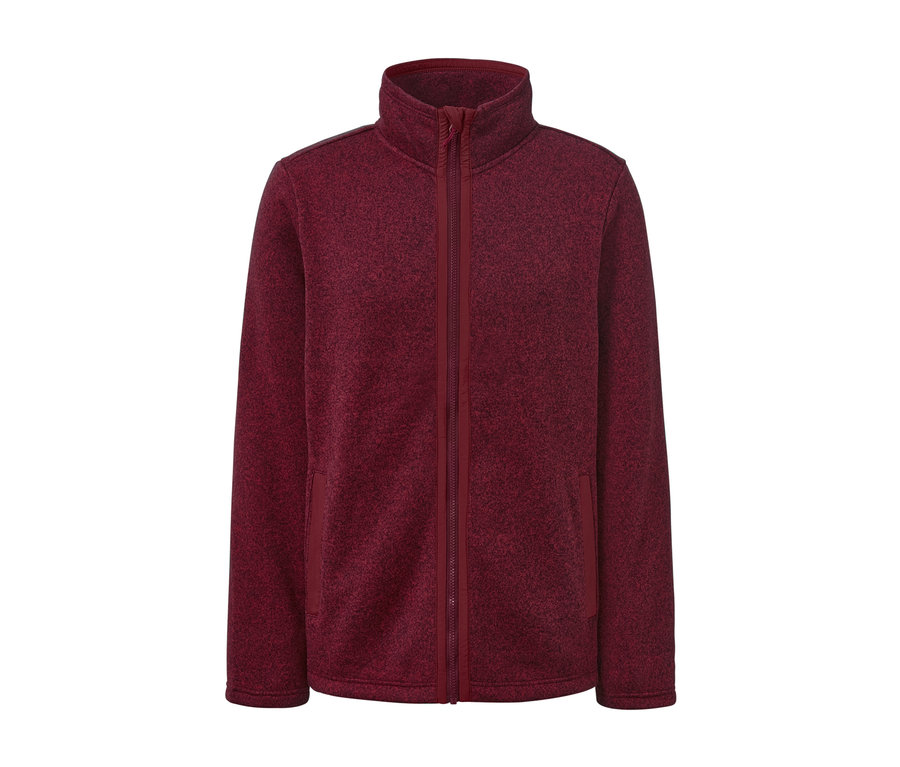 Rote Strickfleece-Jacke mit Reißverschluss.