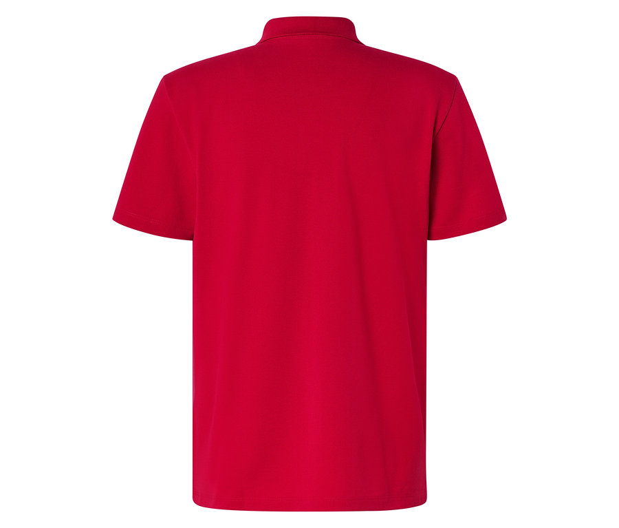 Rückansicht eines roten Poloshirts.