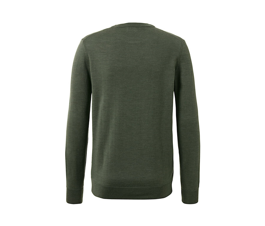 Khakifarbener Merinopullover von hinten.