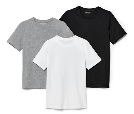 Drei Kinder-T-Shirts: Schwarz, Grau und Weiß.