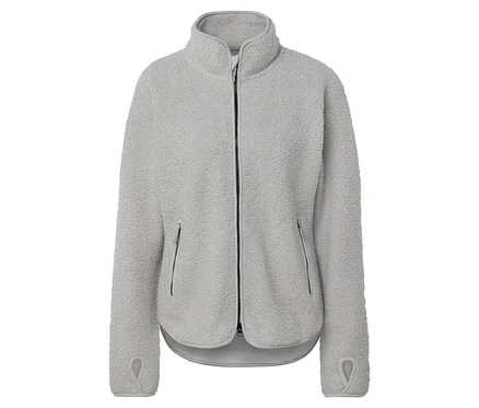 Graue Fleecejacke mit Reissverschluss und Daumenlöchern.