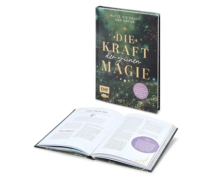 Ein aufgeschlagenes Buch liegt vor einem stehenden Buch mit dem Titel 'Die Kraft der grünen Magie'.