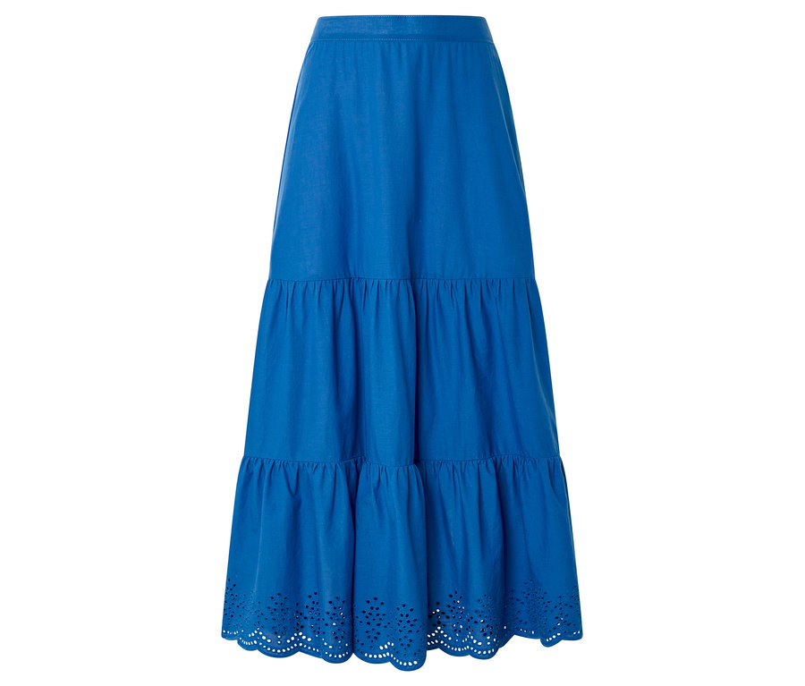 Blauer, gestufter Maxirock mit Lochmuster am Saum.