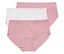 Drei Slips mit Spitzenbesatz in Rosa und Weiß liegen übereinander.