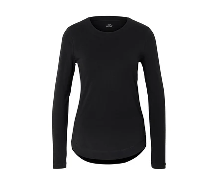 Schwarzes Langarmshirt.